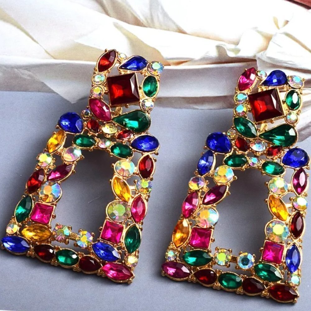 Huge Dramatic Crystal Earrings Festive Holiday Gift NWT Club Party Christmas
